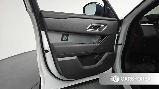 Land Rover Range Rover Velar id 4230610 из Кореи 17