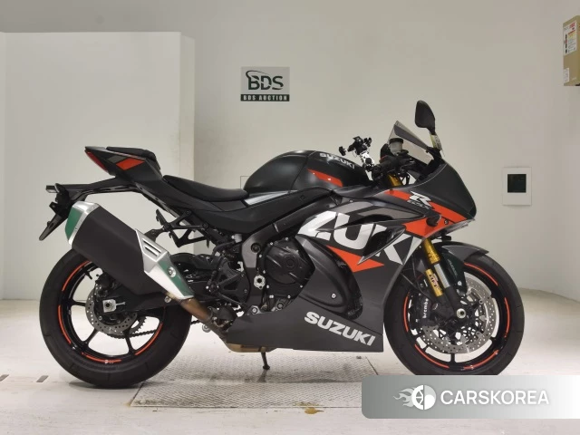 Проданный Suzuki GSX-R1000R ABS 2023 из Японии