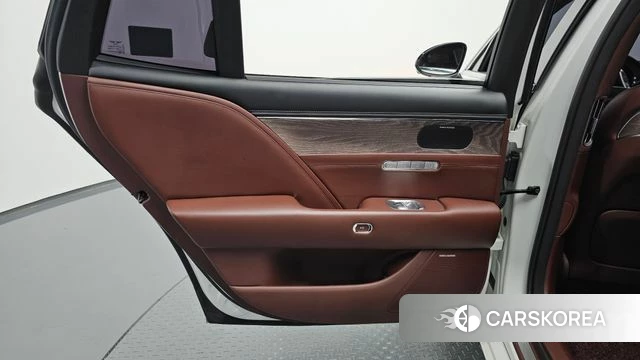 Genesis G90 (RS4) id 4641470 из Кореи 17