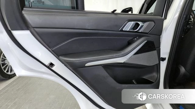 BMW X5 (G05) id 4280747 из Кореи 17