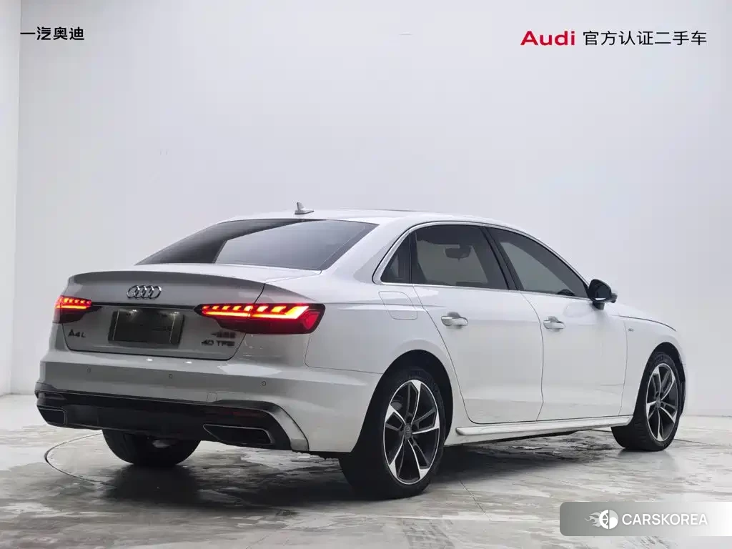 Audi A4L id 4606840 из Китая 17