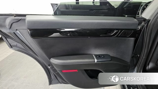 Hyundai Grandeur Hybrid (GN7) id 4408760 из Кореи 17