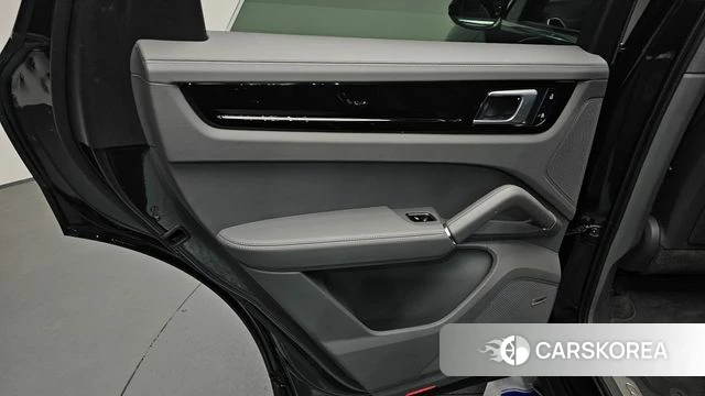 Porsche Cayenne (PO536) id 4595314 из Кореи 17