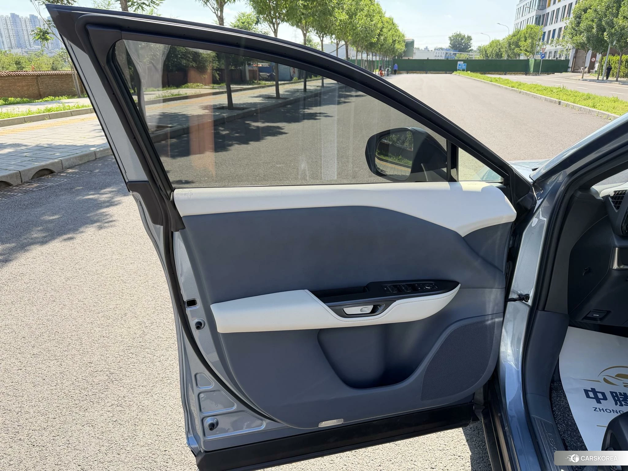 Lexus RZ id 4504988 из Китая 17