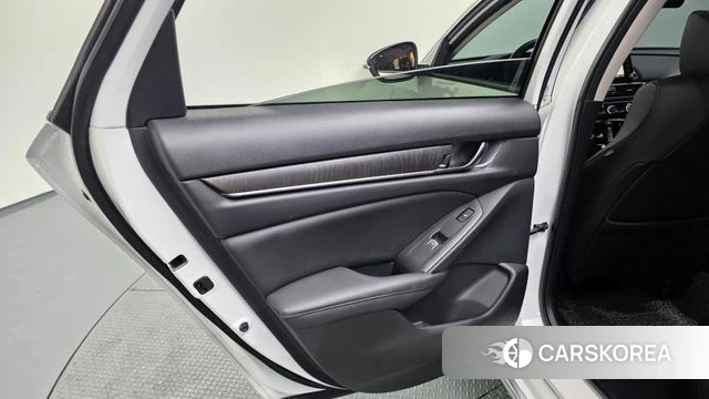 Honda Accord 10th Generation id 4416965 из Кореи 17