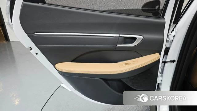 Hyundai Sonata D Edge Hybrid (DN8) id 4421343 из Кореи 17