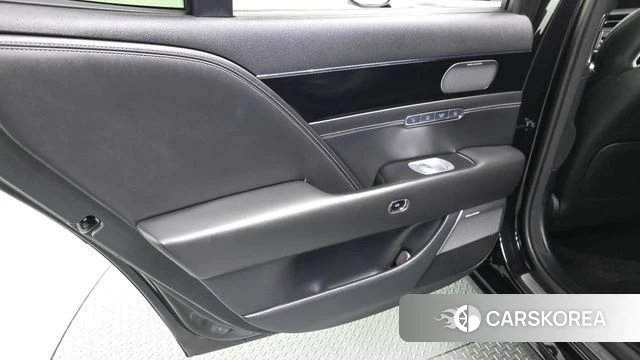 Genesis G90 (RS4) id 4863985 из Кореи 17