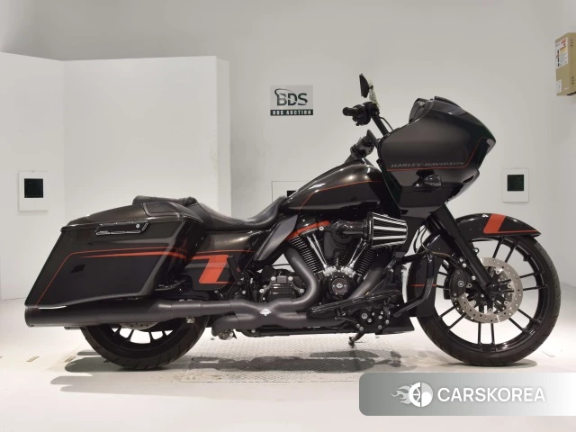Проданный Harley-Davidson Road Glide FLTRXSE1920CVO 2018 из Японии