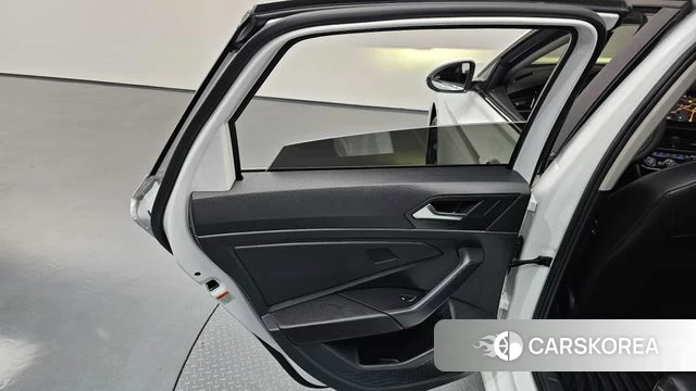 Volkswagen 7th Generation of Jetta id 4493711 из Кореи 17