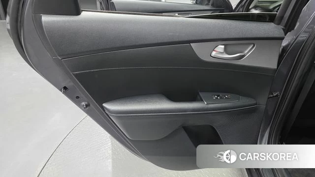Kia Come New K3 id 4410527 из Кореи 17
