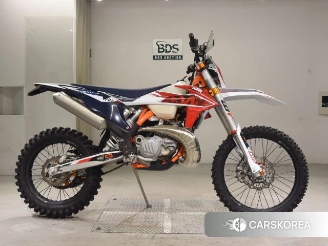 Проданный KTM 300EXC SIXDAYS TPI 2023 из Японии