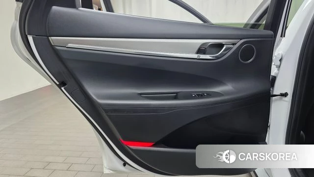 Hyundai The New Grandeur IG Hybrid id 4316464 из Кореи 17