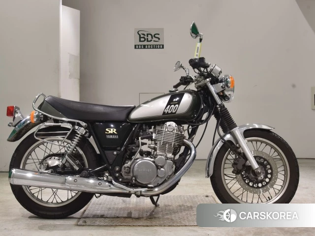 Проданный Yamaha SR 400 2017 из Японии, фото 2