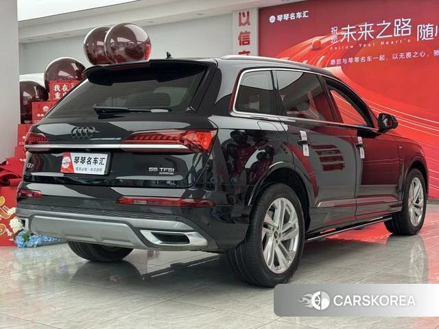 Audi Q7 id 4297633 из Китая 17