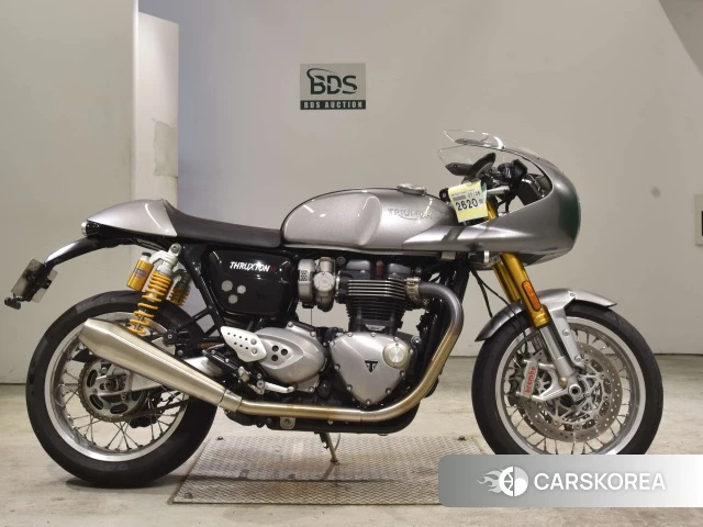 Проданный Triumph THRUXTON 1200R 2016 из Японии, фото 2