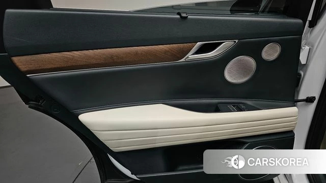 Genesis Electrified G80 (RG3) id 4762884 из Кореи 17