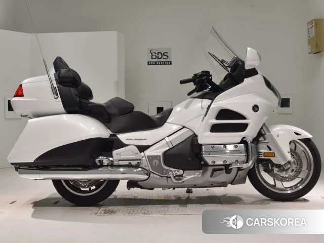 Проданный Honda GL1800 AIR NAVI 2014 из Японии, фото 2