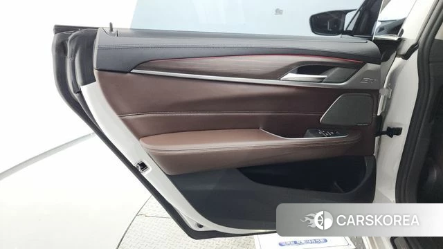 BMW 6 Series GT (G32) id 4574607 из Кореи 17