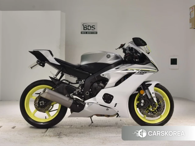 Проданный Yamaha YZF-R6 2017 из Японии