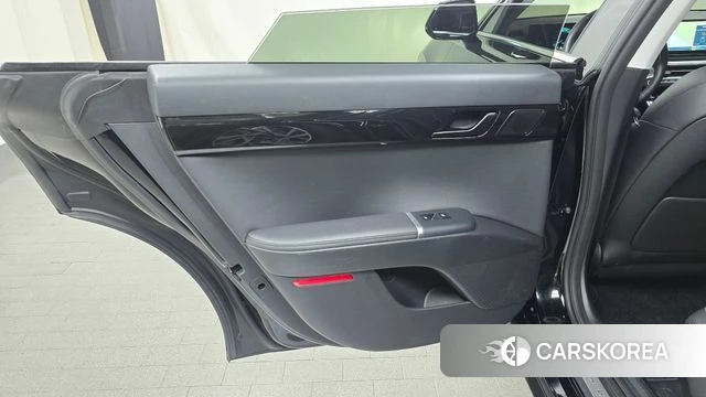 Hyundai Grandeur Hybrid (GN7) id 4186320 из Кореи 17