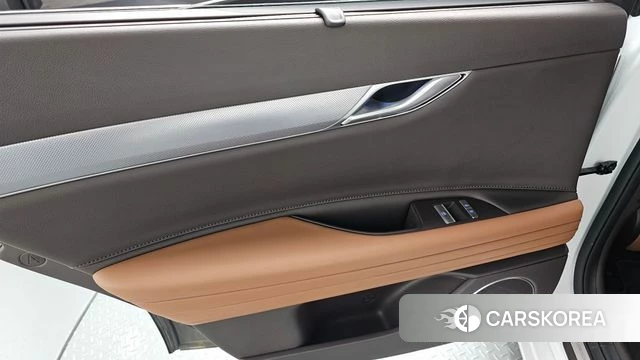 Genesis G80 (RG3) id 4401007 из Кореи 17