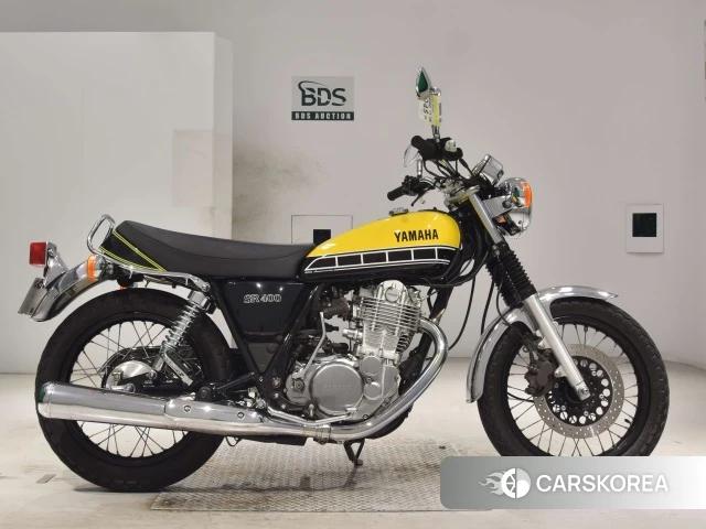Проданный Yamaha SR 400 2017 из Японии