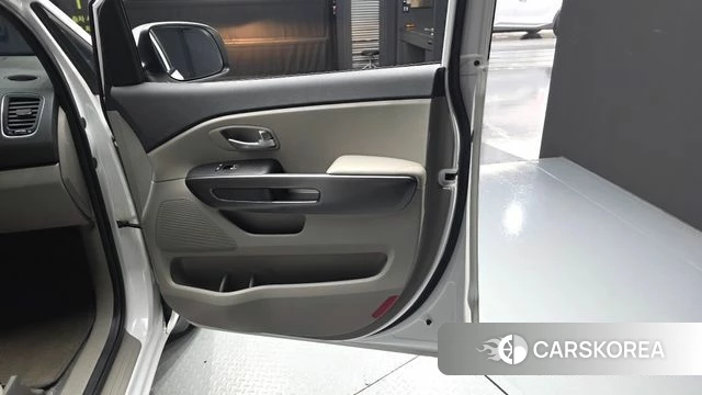 Kia The New Carnival id 4609950 из Кореи 17