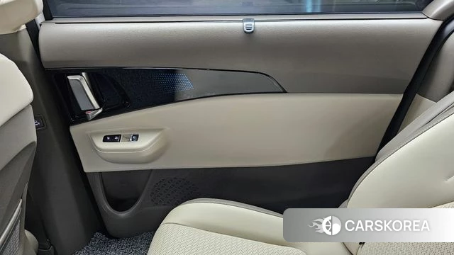 Kia The New Carnival 4th Generation id 4640039 из Кореи 17