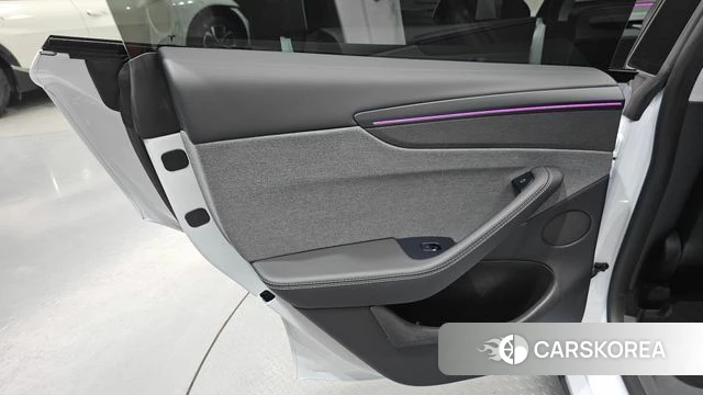 Tesla Model Y id 4617403 из Кореи 17