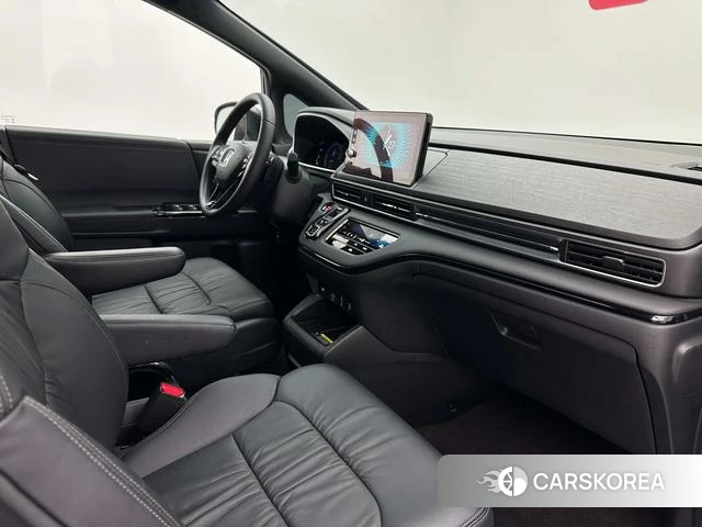 Honda Odyssey id 4261711 из Китая 17