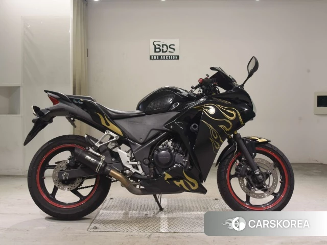 Проданный Honda CBR250R 2011 из Японии