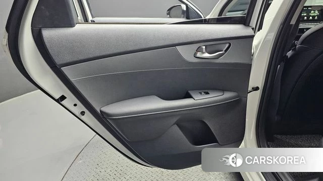 Kia Come New K3 id 4269018 из Кореи 17