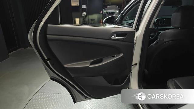 Hyundai All New Tucson id 4918576 из Кореи 17