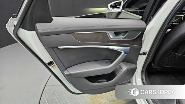 Audi A6 (C8) id 4196708 из Кореи 17