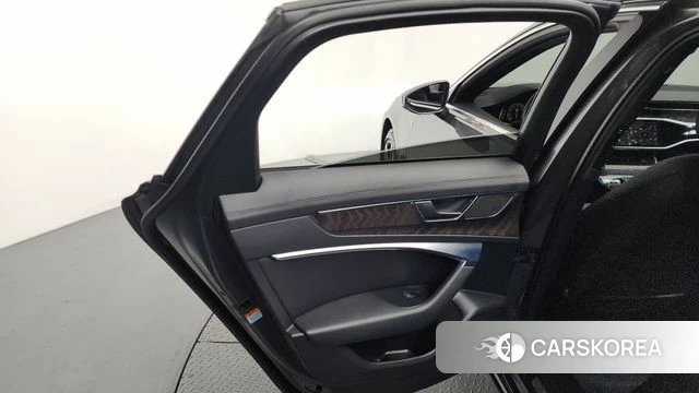 Audi A6 (C8) id 4249577 из Кореи 17