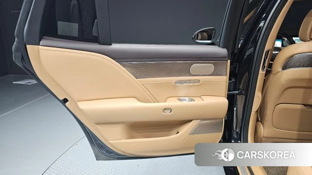 Genesis G90 (RS4) id 4757788 из Кореи 17