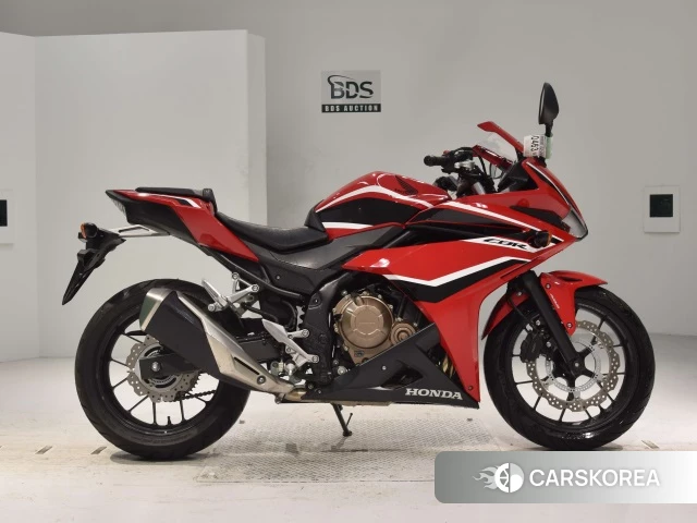 Проданный Honda CBR400R ABS 2018 из Японии