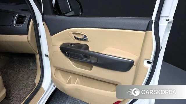 Kia The New Carnival id 4339651 из Кореи 17