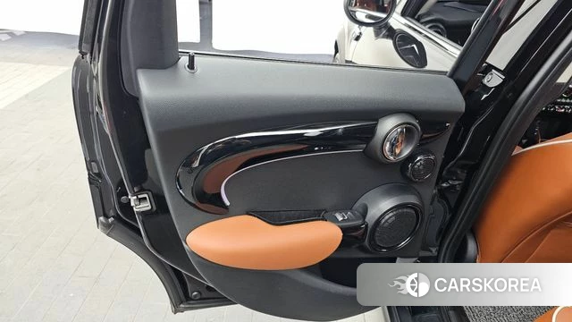 Mini Cooper S id 4579097 из Кореи 17
