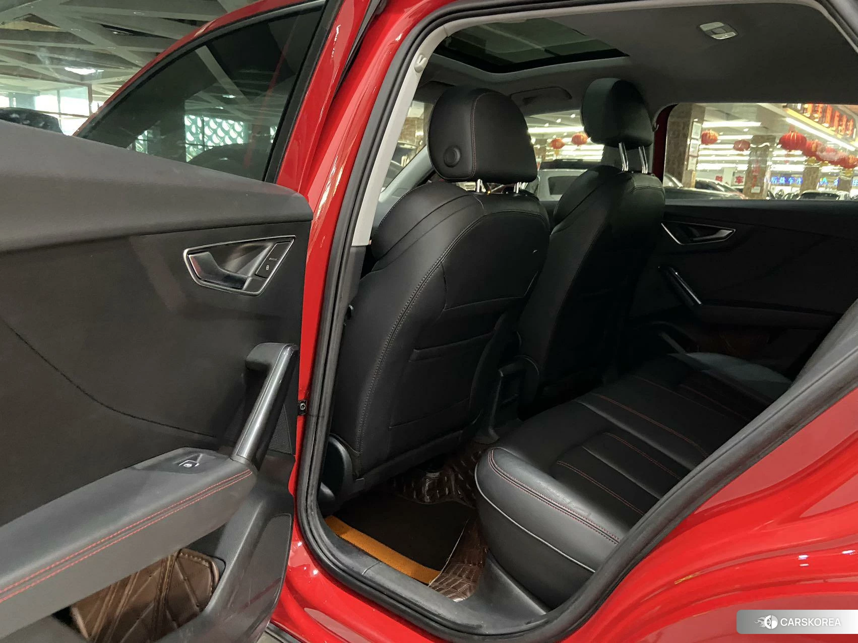 Audi Q2L id 4498634 из Китая 17