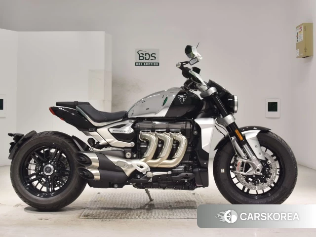 Проданный Triumph ROCKET 3 R 2023 из Японии