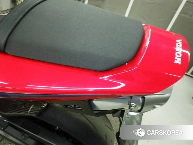 Honda CBR600RR id 4184247 из Японии 17