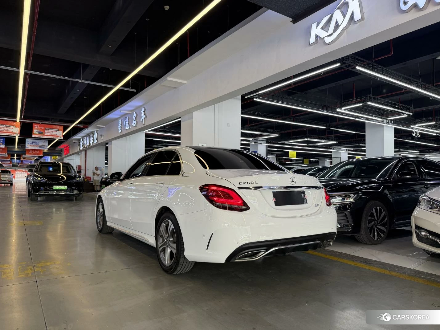 Mercedes-Benz Class C id 4452282 из Китая 17