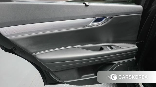 Genesis G80 (RG3) id 4394836 из Кореи 17