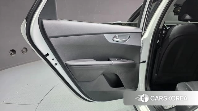Kia The New K3 2nd generation id 4603523 из Кореи 17