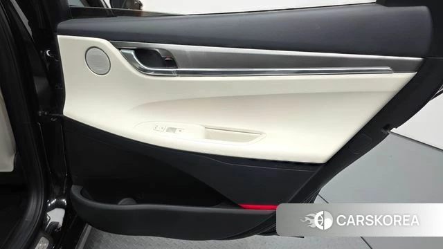 Hyundai The New Grandeur IG id 4736482 из Кореи 17
