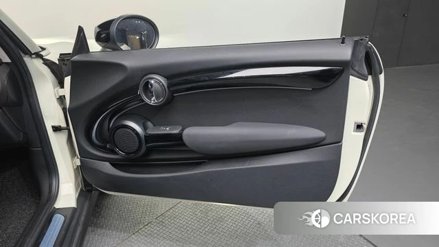 Mini Cooper id 4309171 из Кореи 17
