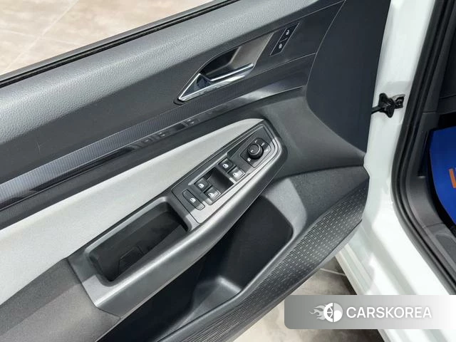 Volkswagen Bora id 4301712 из Китая 17