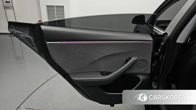 Tesla Model 3 id 4649603 из Кореи 17
