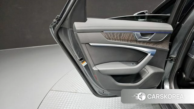 Audi A6 (C8) id 4187747 из Кореи 17